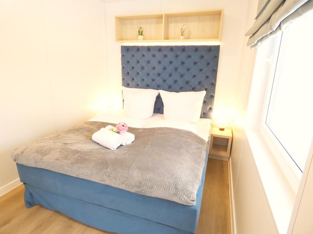 Am Chalet Wackersdorf